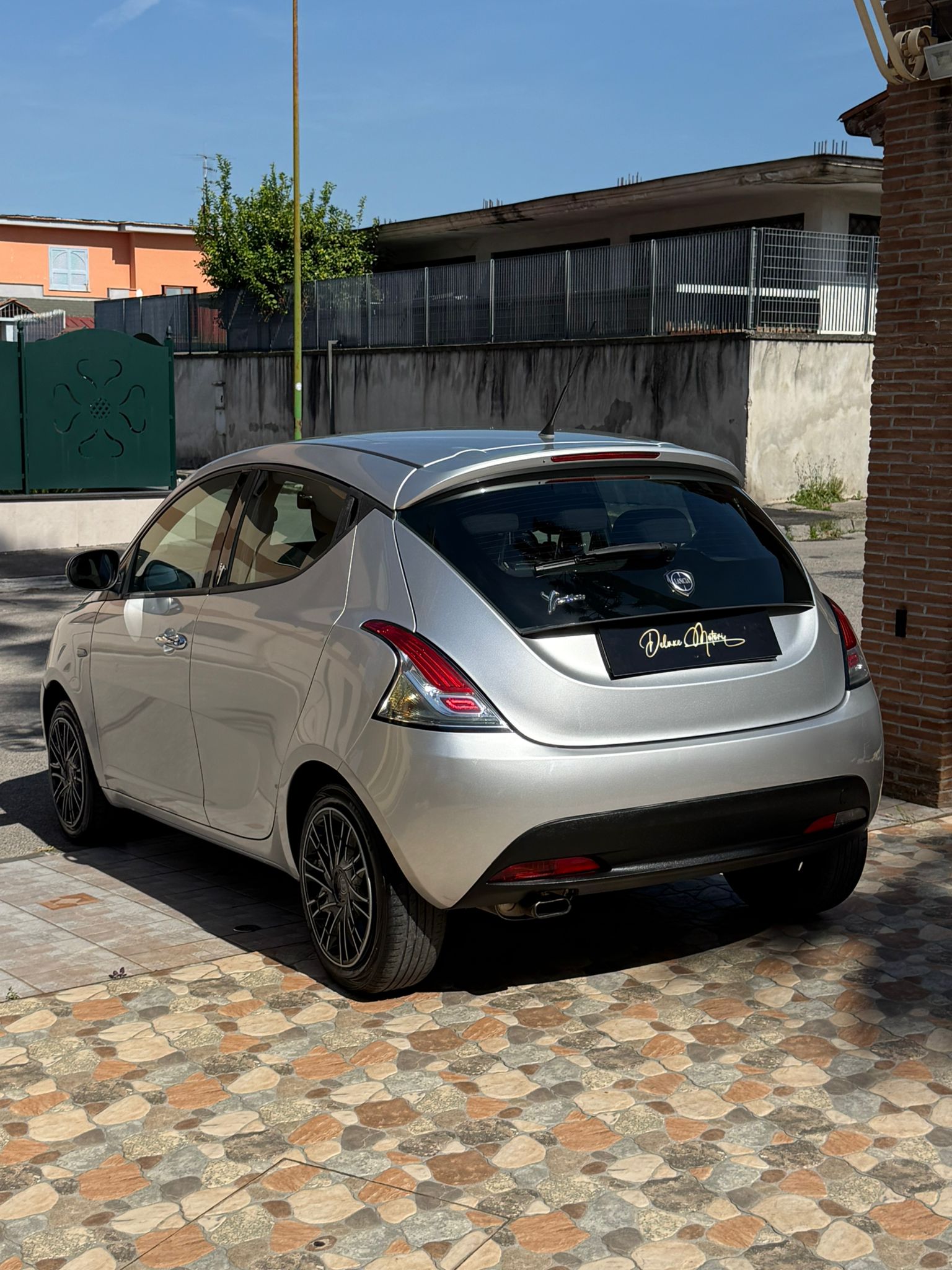 Lancia ypsilon 1.2 benzina 69 cv