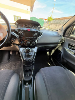 Lancia ypsilon 1.2 benzina 69 cv